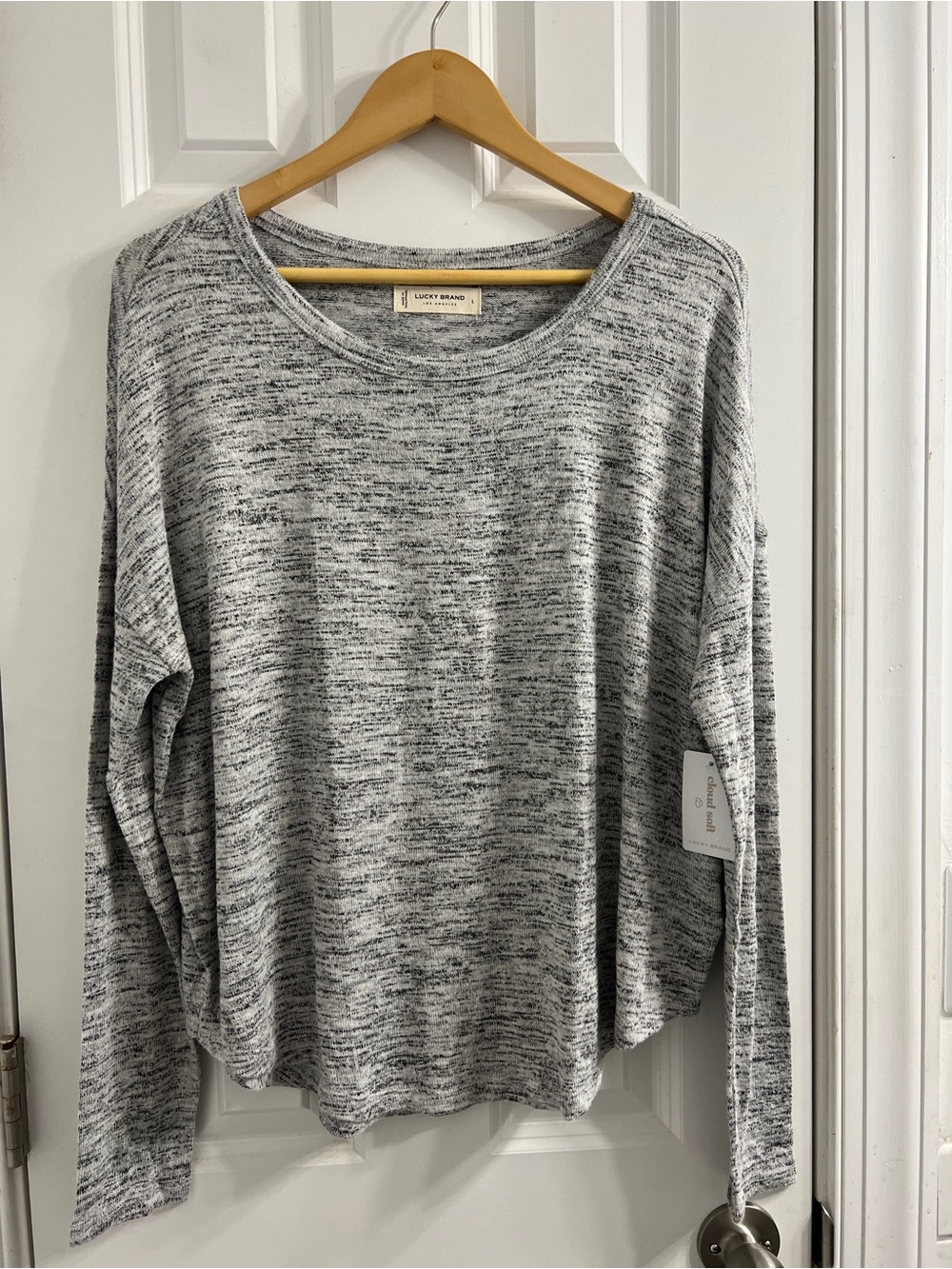 Lucky Brand Cloud Soft NWT Women's Gray Marled Long-Sleeve Top- Large - Picture 1 of 9